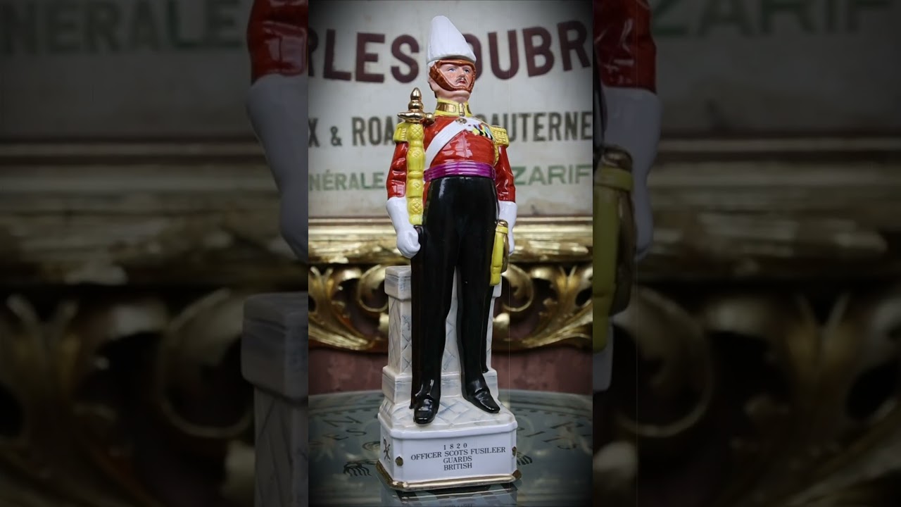 СЕРИЯ СОЛДАТЫ МИРА 1820 OFFICER SCOTS FUSILEER GUARDS BRITISH
