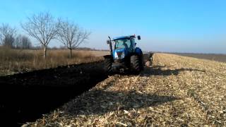 Oranje New Holland T7050 + Kverneland LD 115-300, Serbia November 2016
