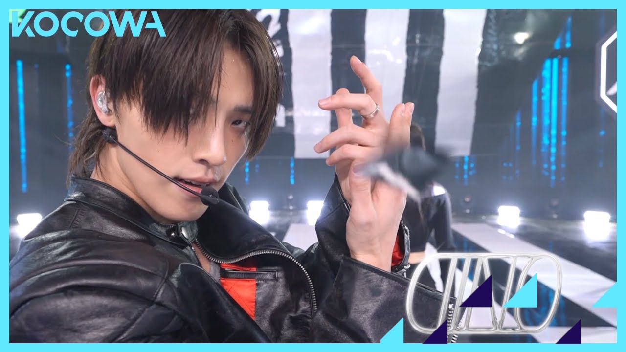 DINO - Wait | SBS Inkigayo EP1209 | KOCOWA+ - YouTube