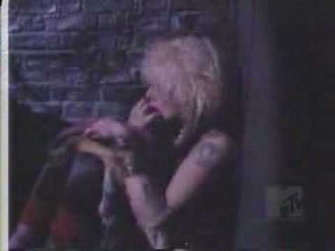 the Finnish glam punk band guns n roses stole all their ideas from. The drumemr of this band, Razzle, died in 1984 when he was a passenger in Vince Neil's Pantera and and it crashed less than 5 miles from Motley Crue's house. If anyone can find more Hanoi Rocks videos please tell me!