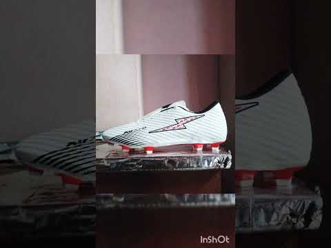 π±π±MY NEW FOOTBA BOOT (SPIKA)π±π±
