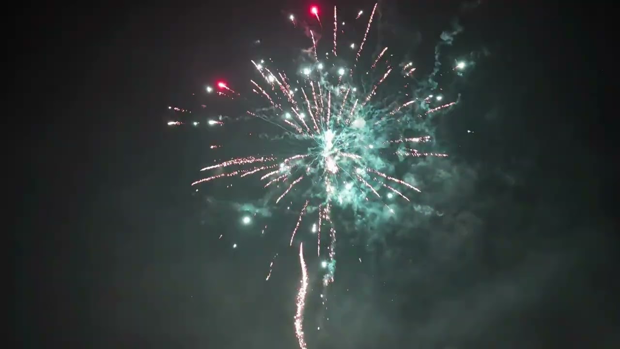 Il Futuro Vuurwerk Langenberg 144  Shots 