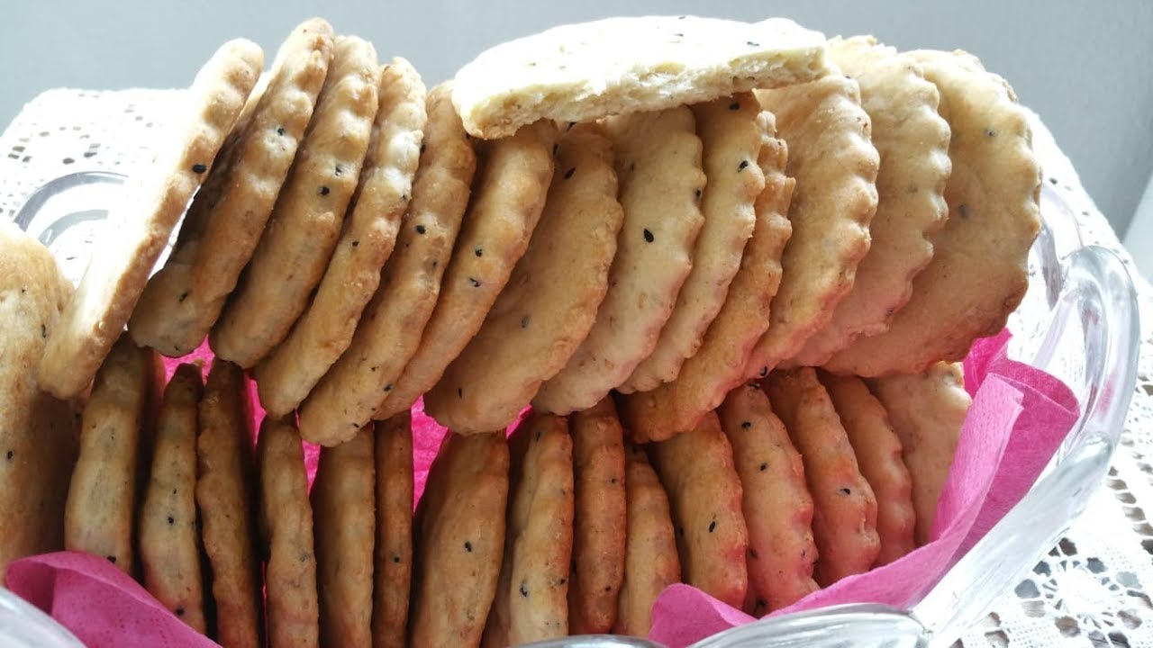 اقراص العيد بالمحلب واليانسون والشومر.هشة بتدوب بالتم دوبان بطعم خرافي .انصحكم تجربوها