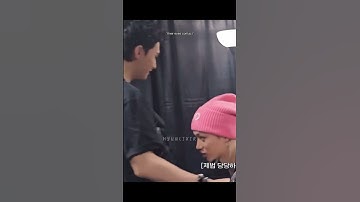 The way hyunjin looks at Felix on top👀 #hyunlix #hyunjinfelix #couple #felix #hyunjin