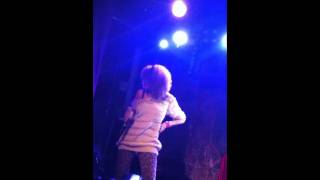 Mz.Bratt - Tear It All Down (live)