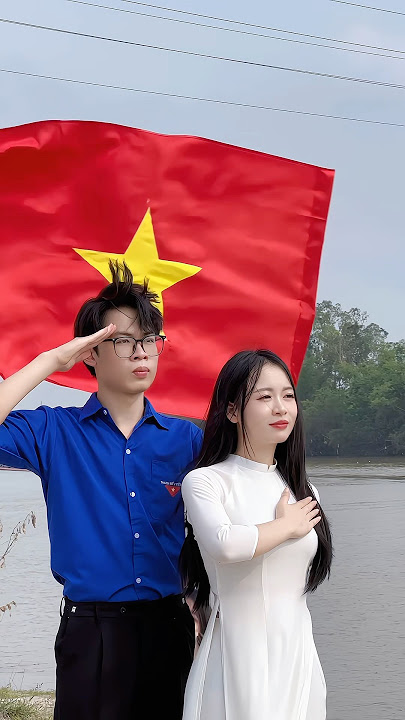 Đu trend phất cờ. Tự hào là người Việt Nam #doduyhieu #shorts