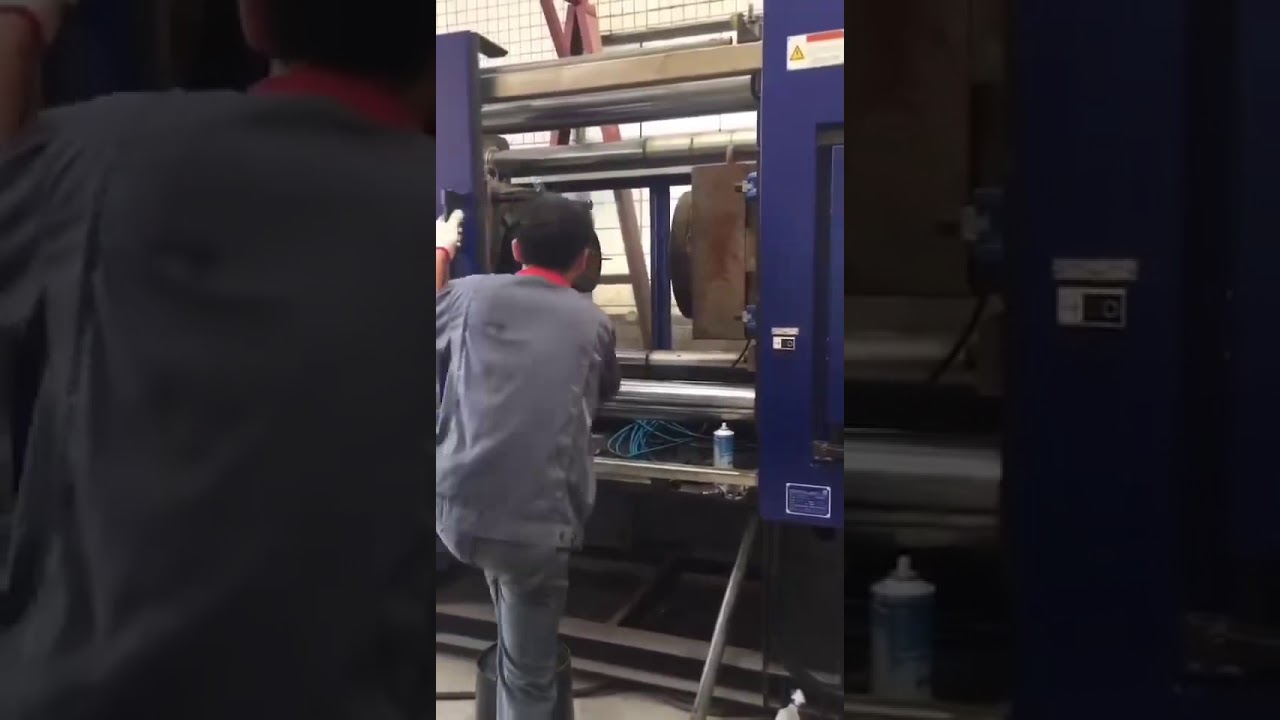 china professional Used/second hand plastic injection machine supplier