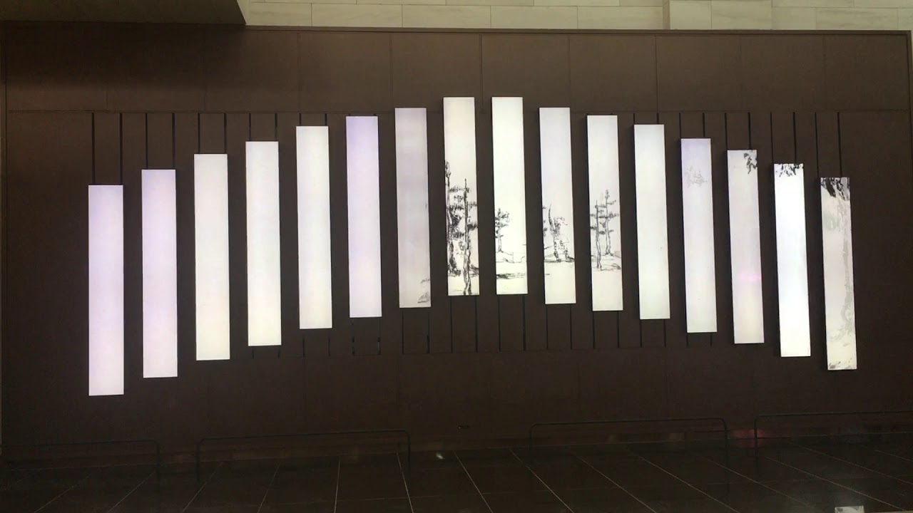 Kinetic media wall by Birdhand, Seoul.