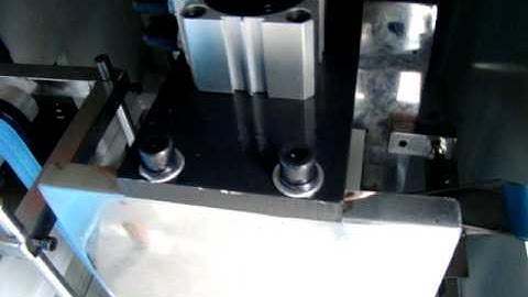 Handle Loop Making Machine