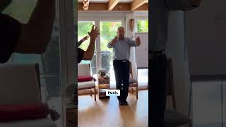 Energie aufnehmen - Zhingeng Qigong - Meister Zhen Qingchuan