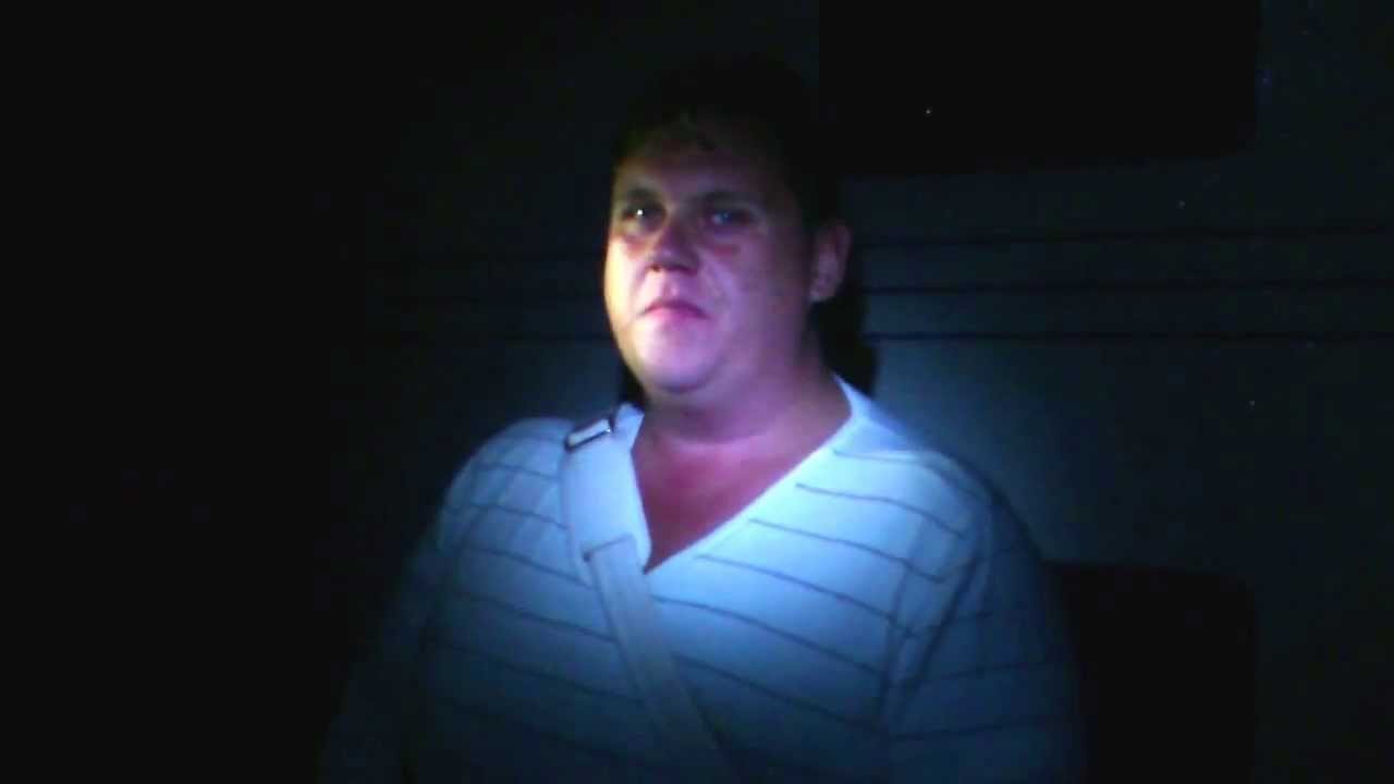 Huldra - Behind the Scenes - Victor von Schirach singing Opera