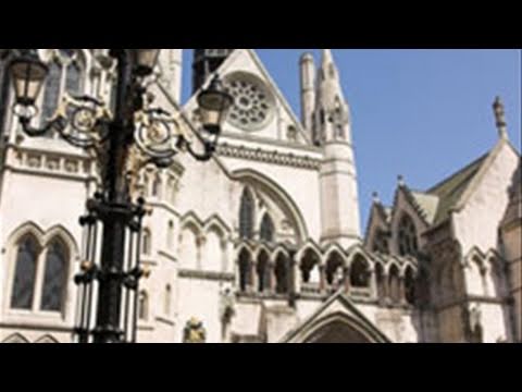 How To Be Qualified As A Corporate Lawyer