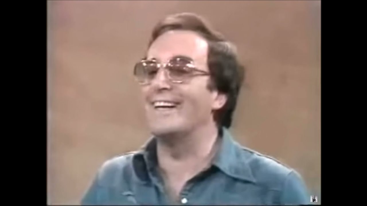 When I'm Cleaning Windows – Peter Sellers (1974)