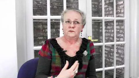 A short introduction to mindfulness play, with Deb...