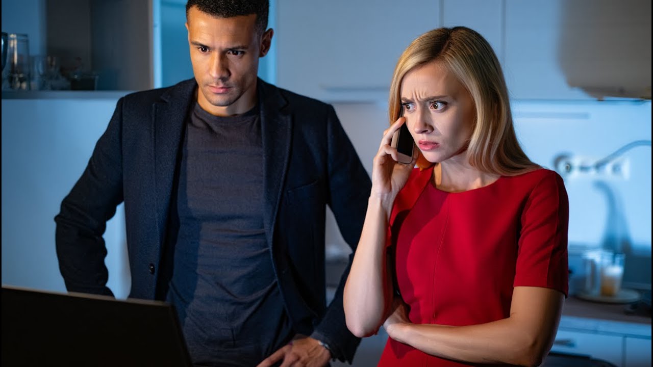 I Found a Receipt in My Wife’s Bag — I Let Her Boss Explain It to HR