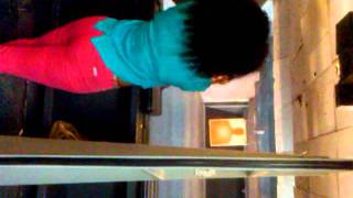 VID-20110918-00009