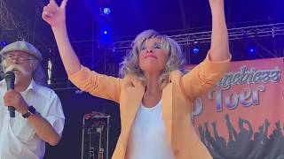 Bonnie St.Claire & Leo Ijdo - Dokter Bernhard @ Zomerterras Vlaardingen 2019