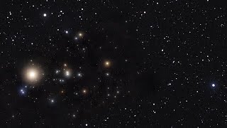 Zooming on the Hyades
