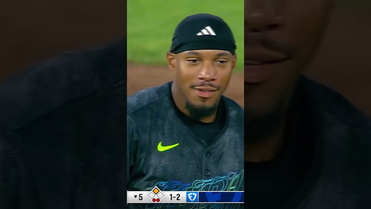 Chandler Simpson sets the Rays franchise record for rookies with his 28th stolen base! 👀