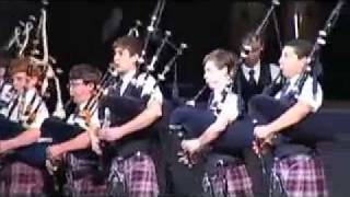 St. Thomas&#39; Episcopal School Pipe Band