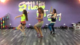 Zumba with Shlomit (Salo) - 'Eshmor Alaij' by Moshe Peretz , belly dance style
