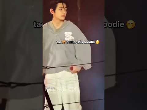 when tae🐻 revealed his abs😳he giving daddy vibes🥵🔥#bts #taehyung #shorts
