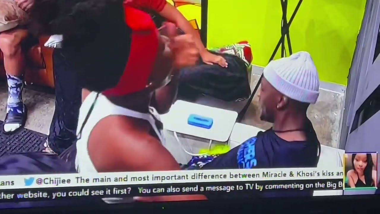 Sandra passionately kissing mmeli 