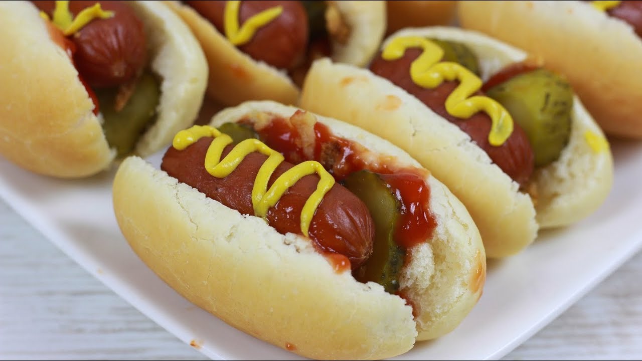 5x Puppenhaus Miniatur Hot Hund Und Salat IN Brötchen Mit Ketchup 
