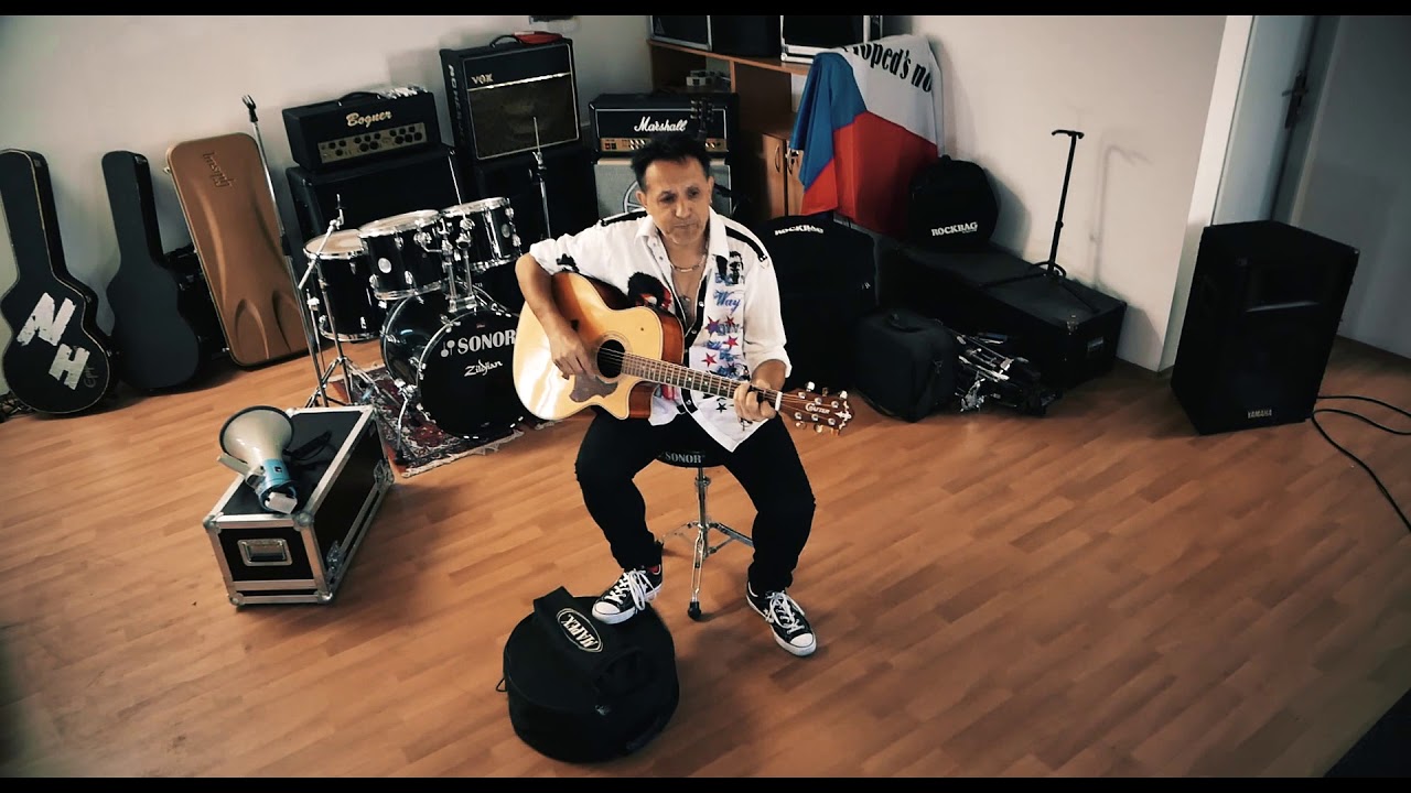 Do nebe ne / oficiální videoklip skupiny Moped56