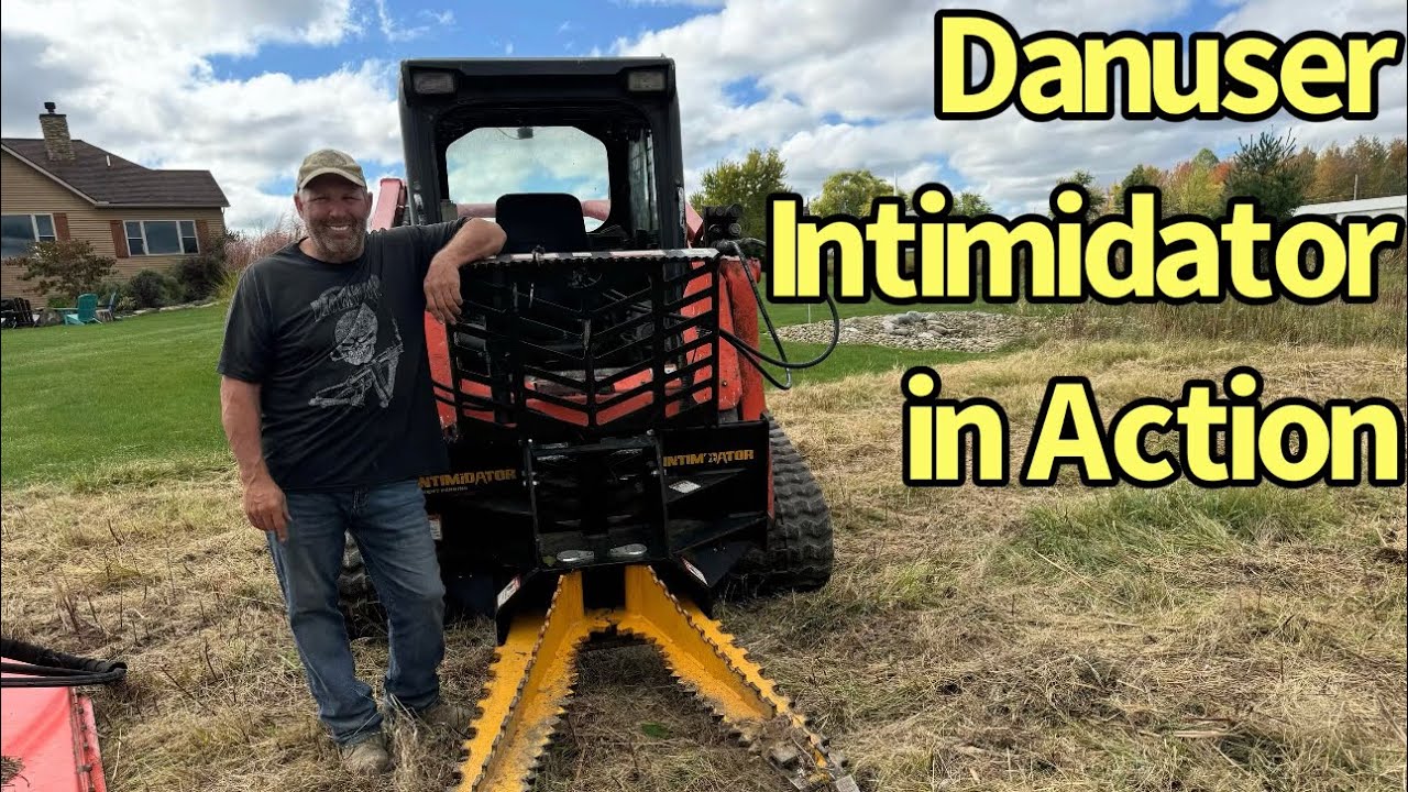 Danuser Intimidator в действии | Корчевание деревьев и кустарников с помощью мини-погрузчика