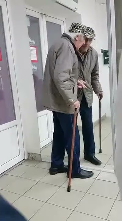 Ну проходи ну давай я. Проходи залезай. Ну проходи ну давай я. Мемы про артемку. Ну проходи ну давай я.