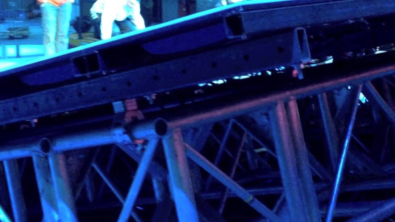 VVAL - Moving LED Floor - Test run in stage scenery - YouTube