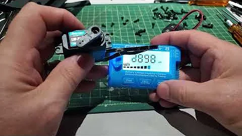 CellMeter 8 Servo Tester Tester & Digital Battery Capacity Checker