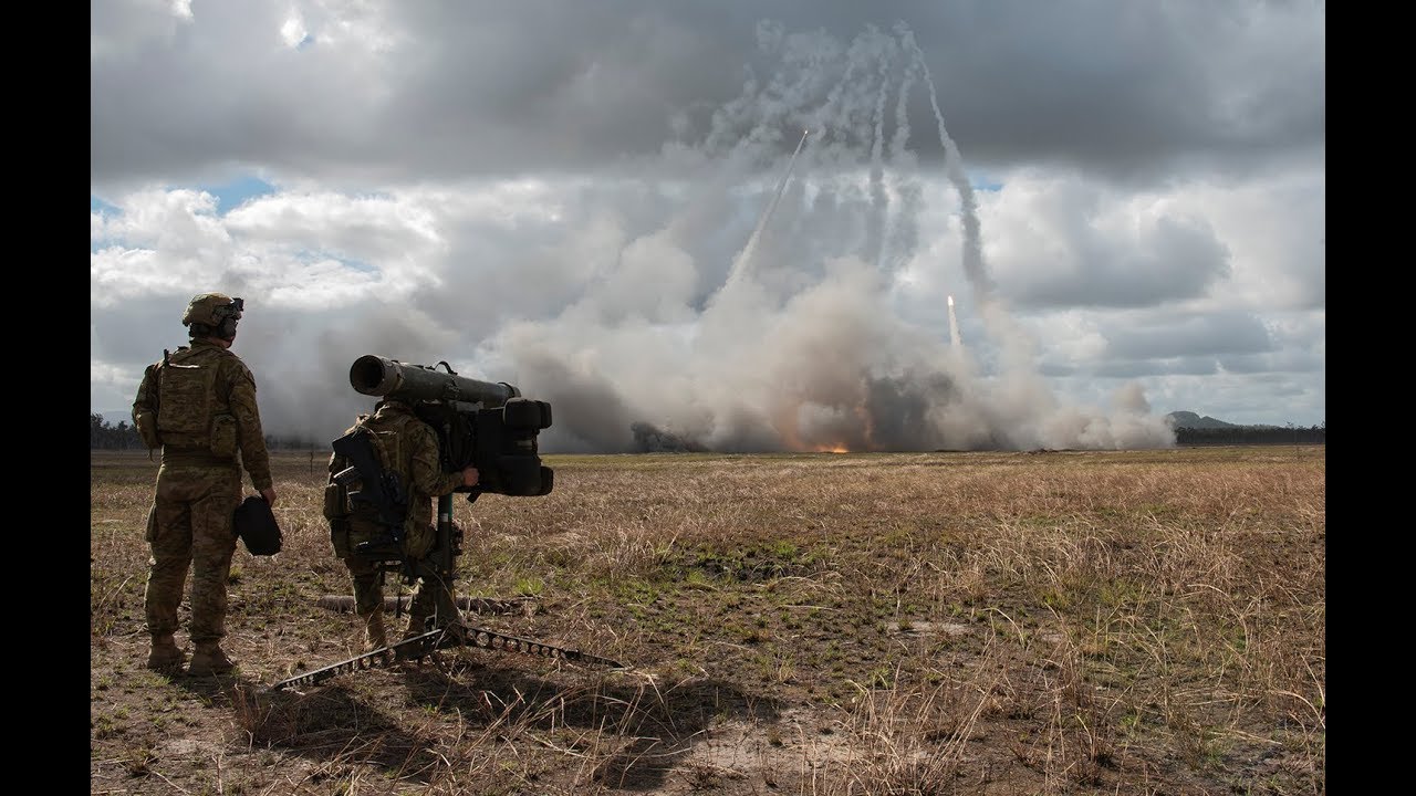 Marines bring highly mobile rockets to Australia - YouTube
