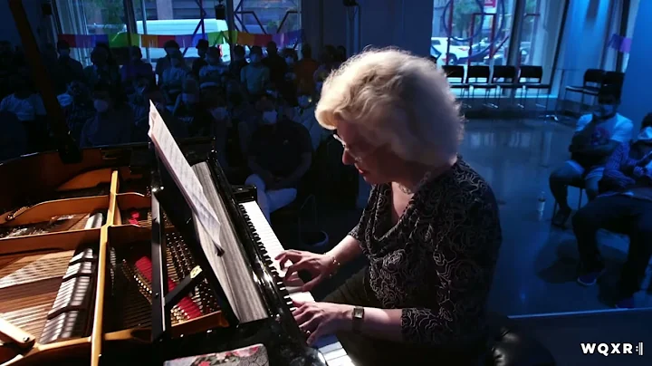 Sara Davis Buechner Performs "Jazz Nocturne" by Dana Suesse