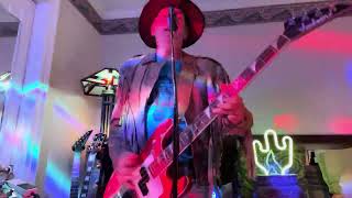 To The Show (Bass Guitar 🎸 Jsm)