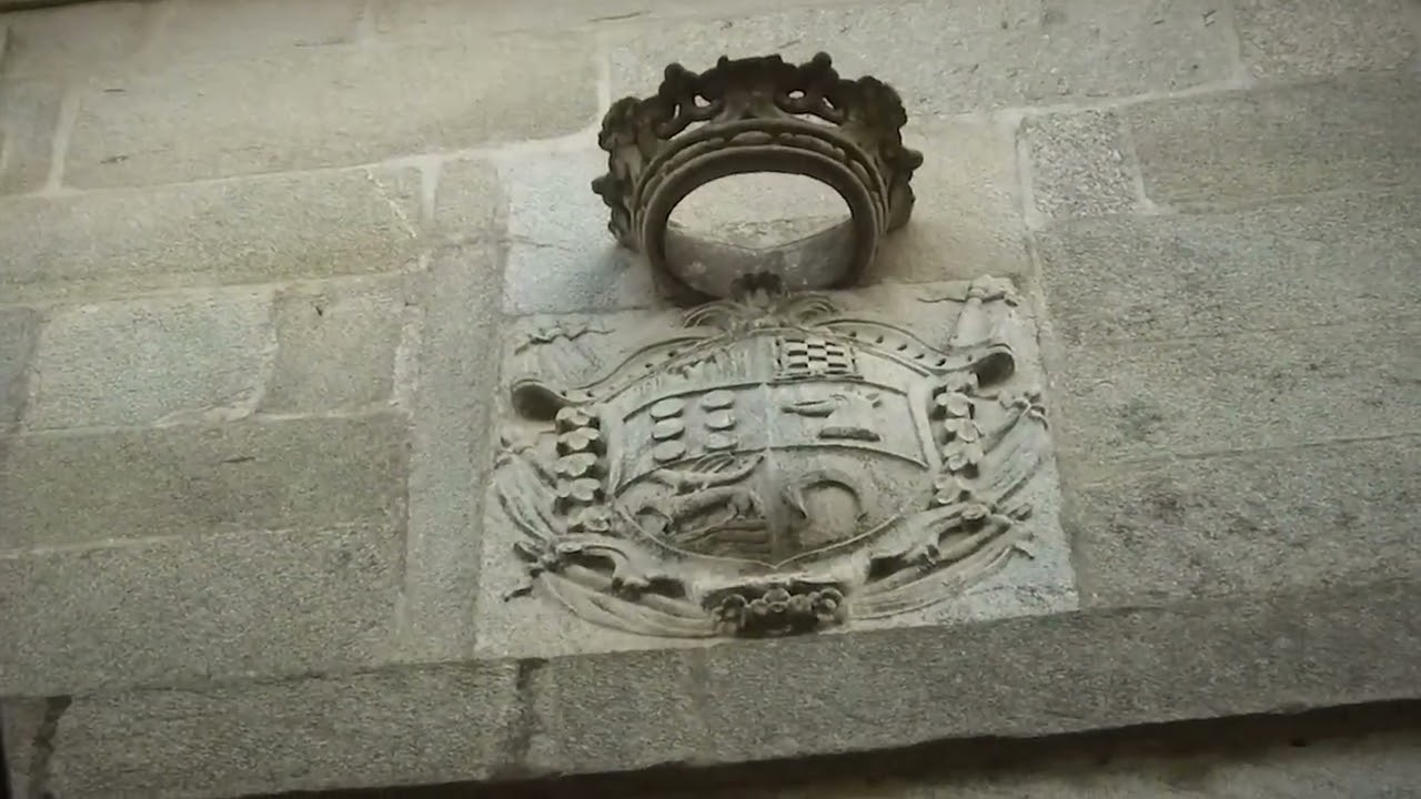 11. Rúa do Vilar (English)