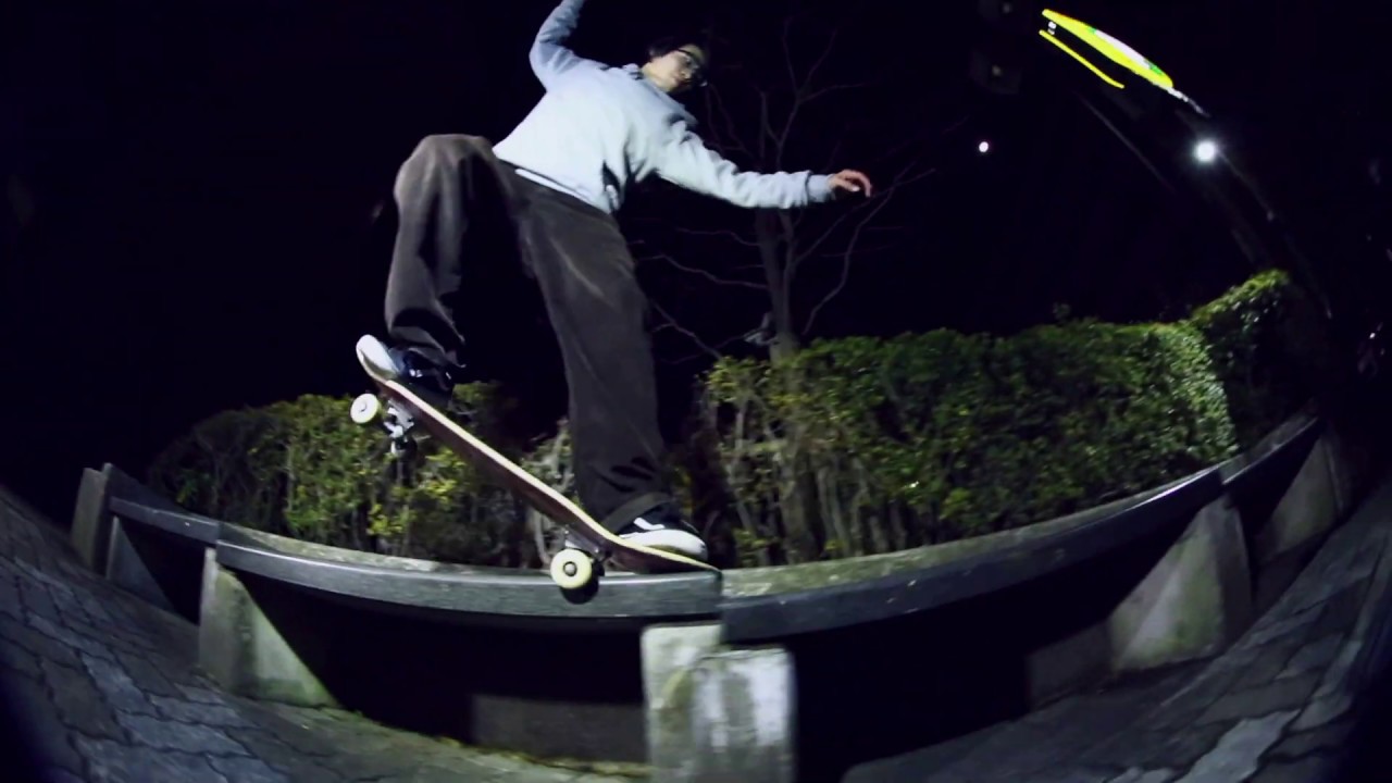 スケートビデオ スケートボード文化を変えたビデオカメラ「Sony DCR-VX1000」 発売から