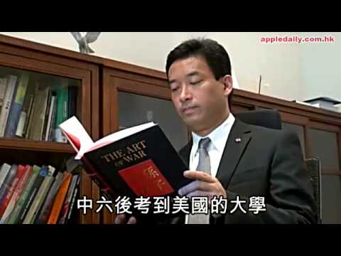 男拔校長荷包清袋　贈學生過聖誕