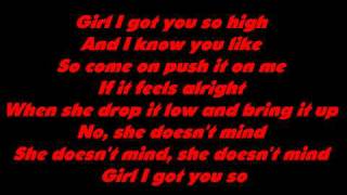 Sean Paul - She Doesn't Mind Lyrics HD