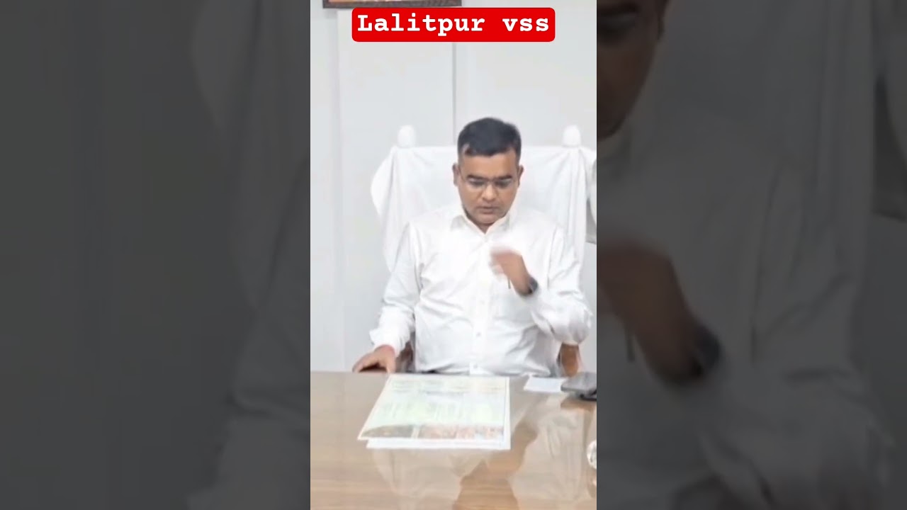 जिलाधिकारी सत्यप्रकाश ने संभाला कार्यभार।