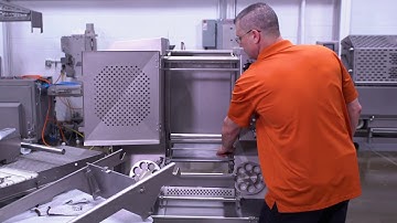How To Set Up a Grote 613 Multi-Slicer: Blade Guide & Exit Tray