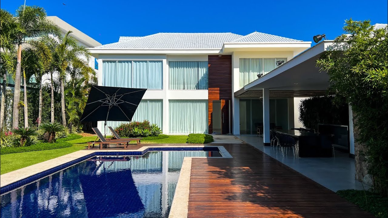 Viva com Luxo e Conforto | Mansão Única na Barra da Tijuca