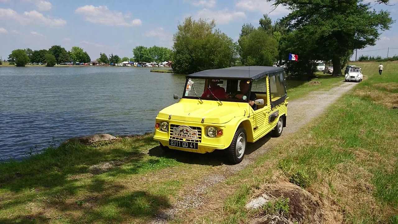 70 ans de la 2cv à Ahun