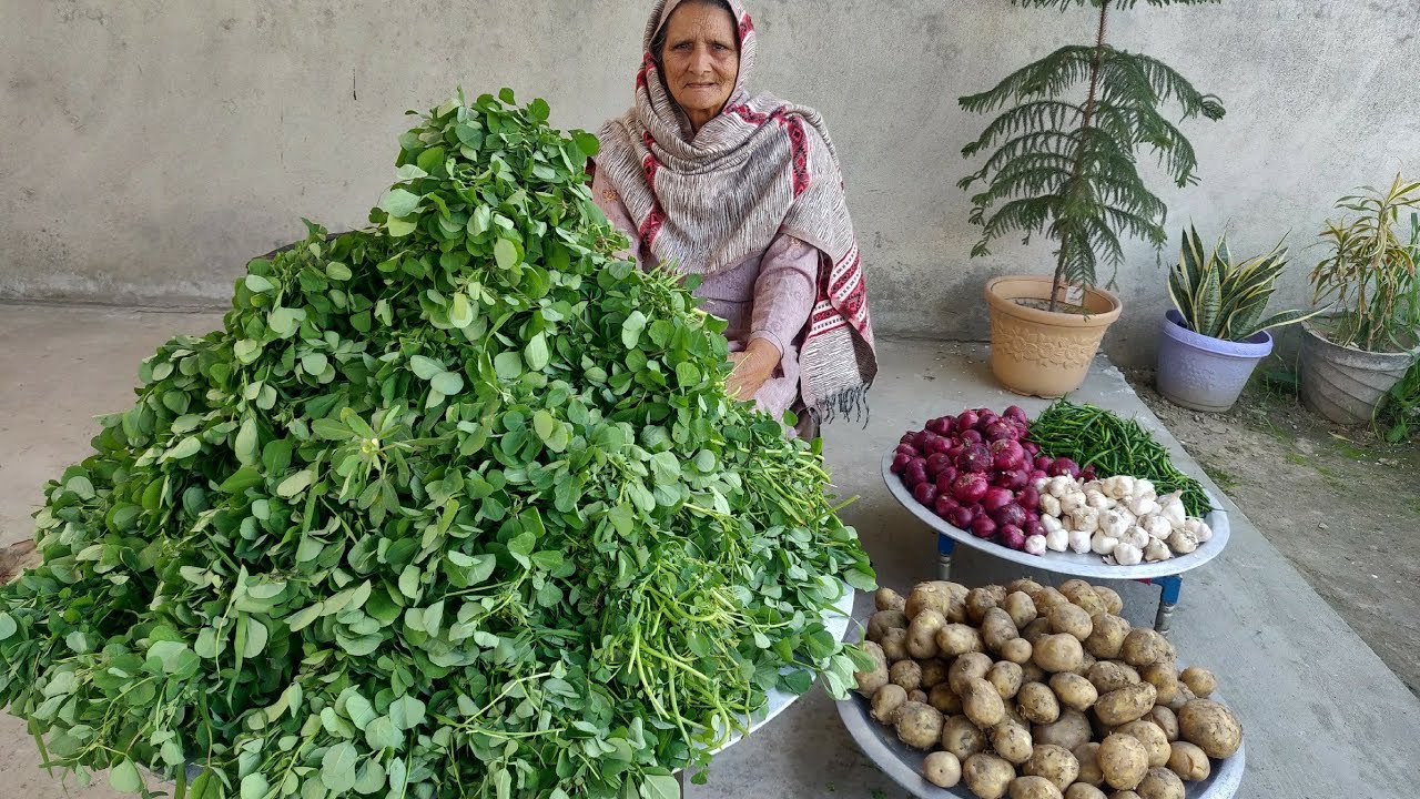 ALOO METHI RECIPE BY MY GRANNY | METHI ALOO | SABJI RECIPE | SABZI | VILLAGE COOKING | VILLAGE FOOD