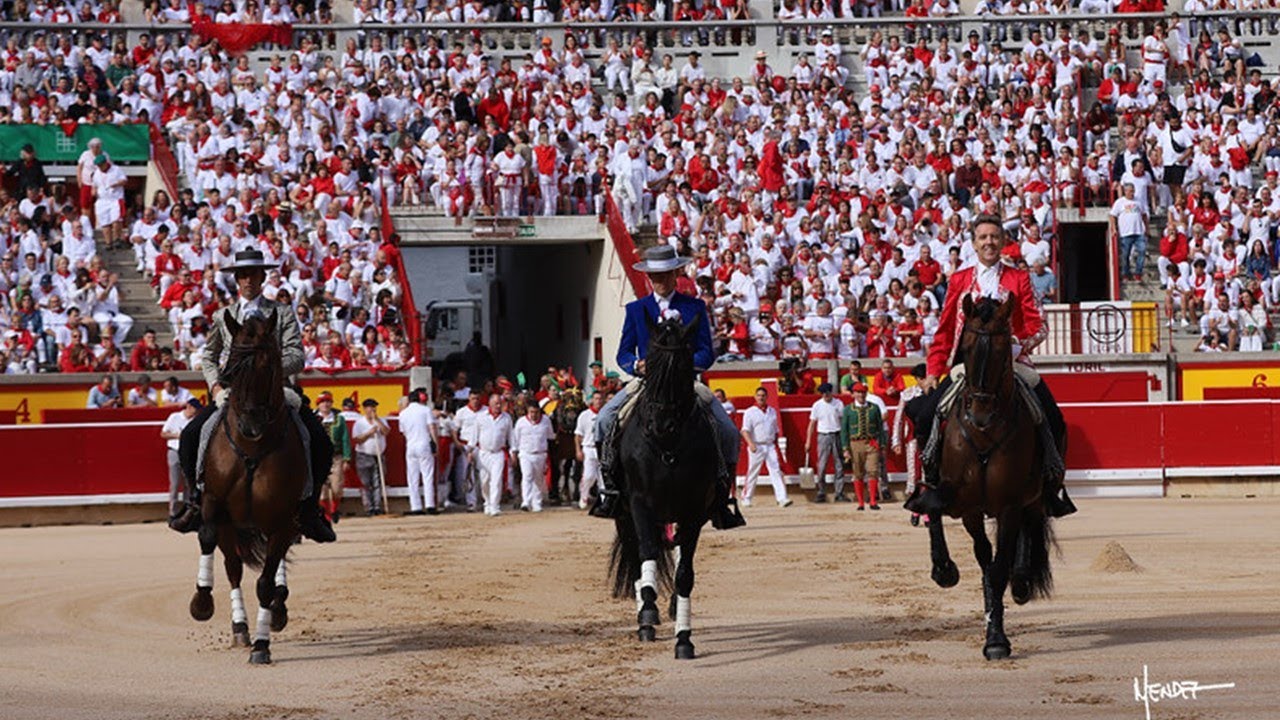 SAN FERMÍN 2024 -2do festejo| Paseíllo Pablo Hermoso de Mendoza, Armendáriz y Guillermo H de Mendoza