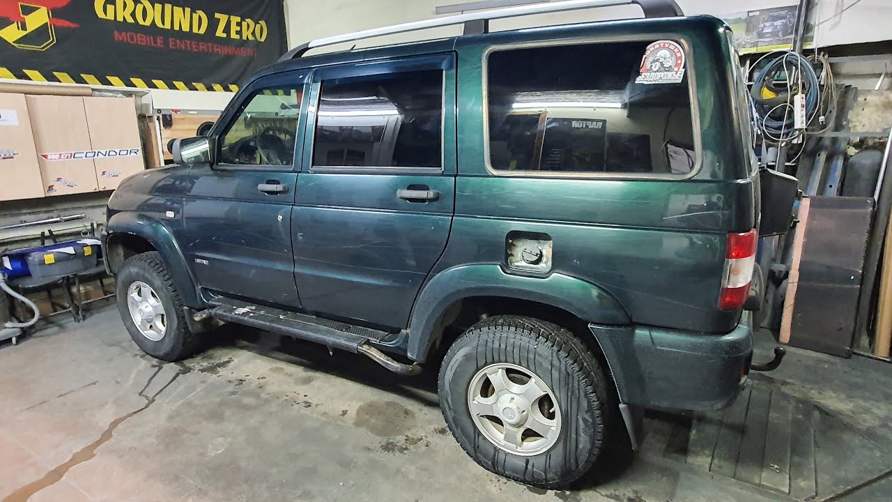 УАЗ Патриот - Обработка пола в салоне и багажнике - YouTube