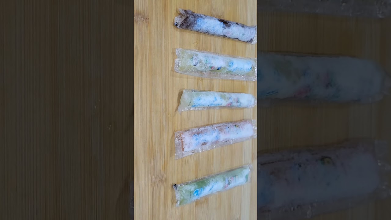 COLA, MINT AND ORANGE KOREAN ICE POPS 