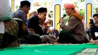 PENGANTIN INI NAMPAK KEGIRANGAN SETELAH IJAB QOBUL
