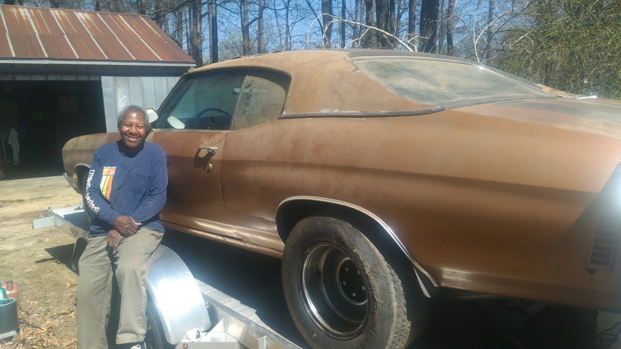 VIRGINIA MAN STRIKES GOLD WITH 1970 LS6 SS454 CHEVELLE THAT RUNS AFTER  BEING PARKED 35 YEARS!!! - YouTube